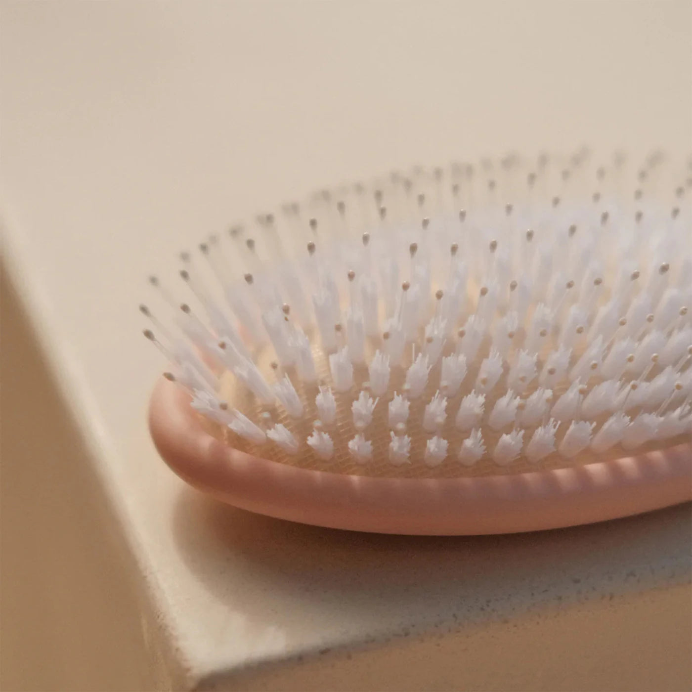 Vegan Detangle + Style Brush  - Dae Hair
