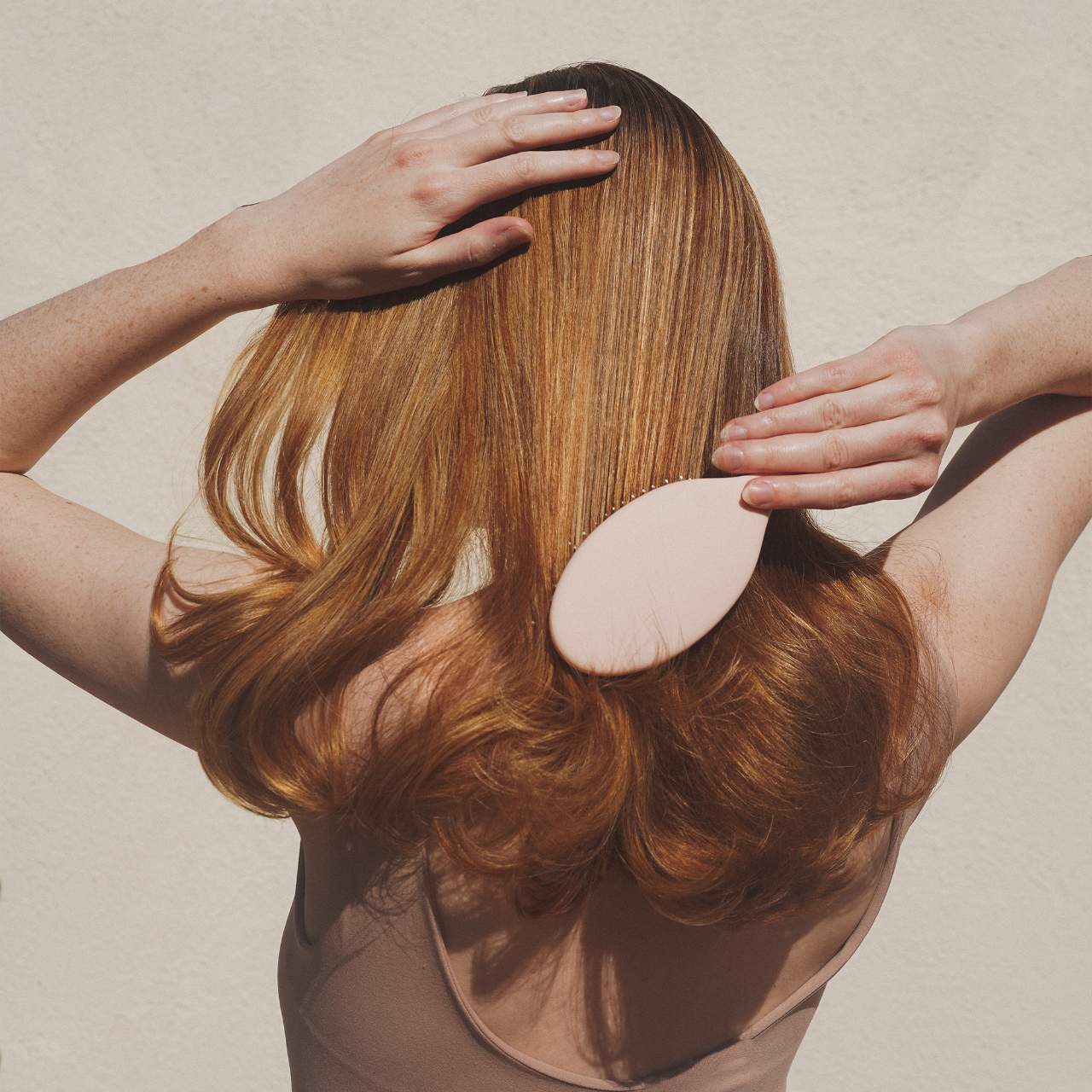 Vegan Detangle + Style Brush  - Dae Hair