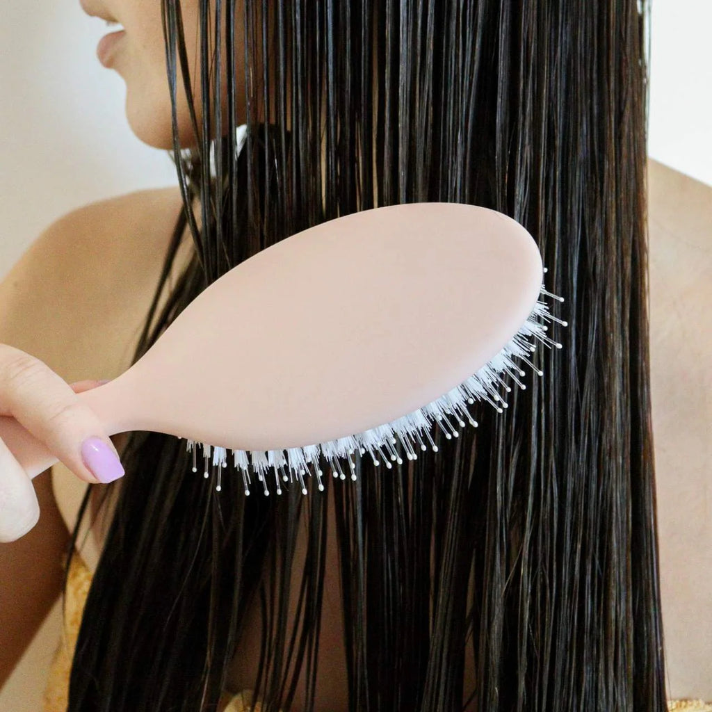 Vegan Detangle + Style Brush  - Dae Hair